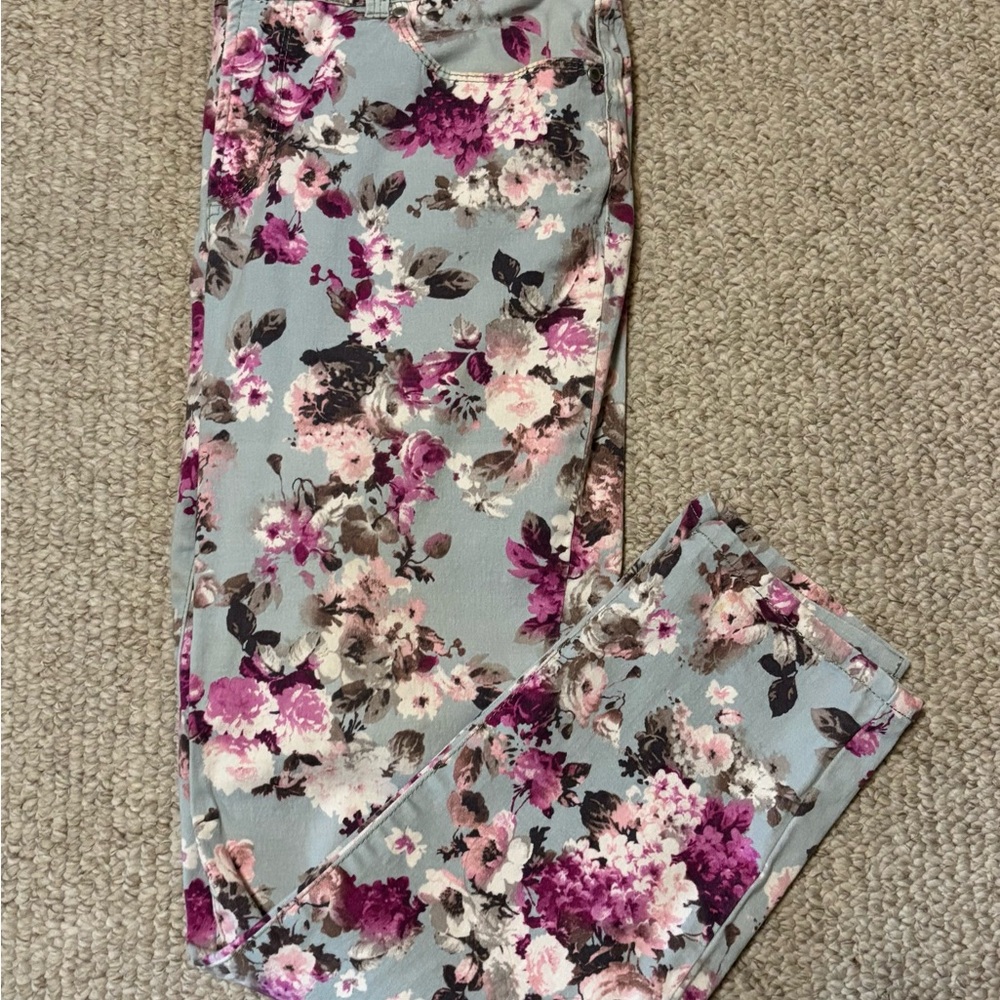 Charter Club Sz 12 Floral Skinny Stretch Ankle Jeans